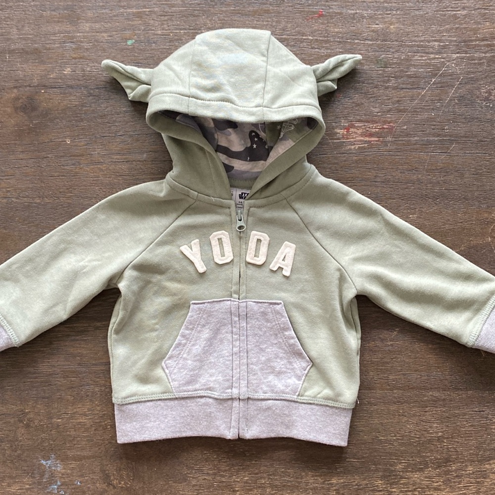 Yoda baby gap sweatshirt
